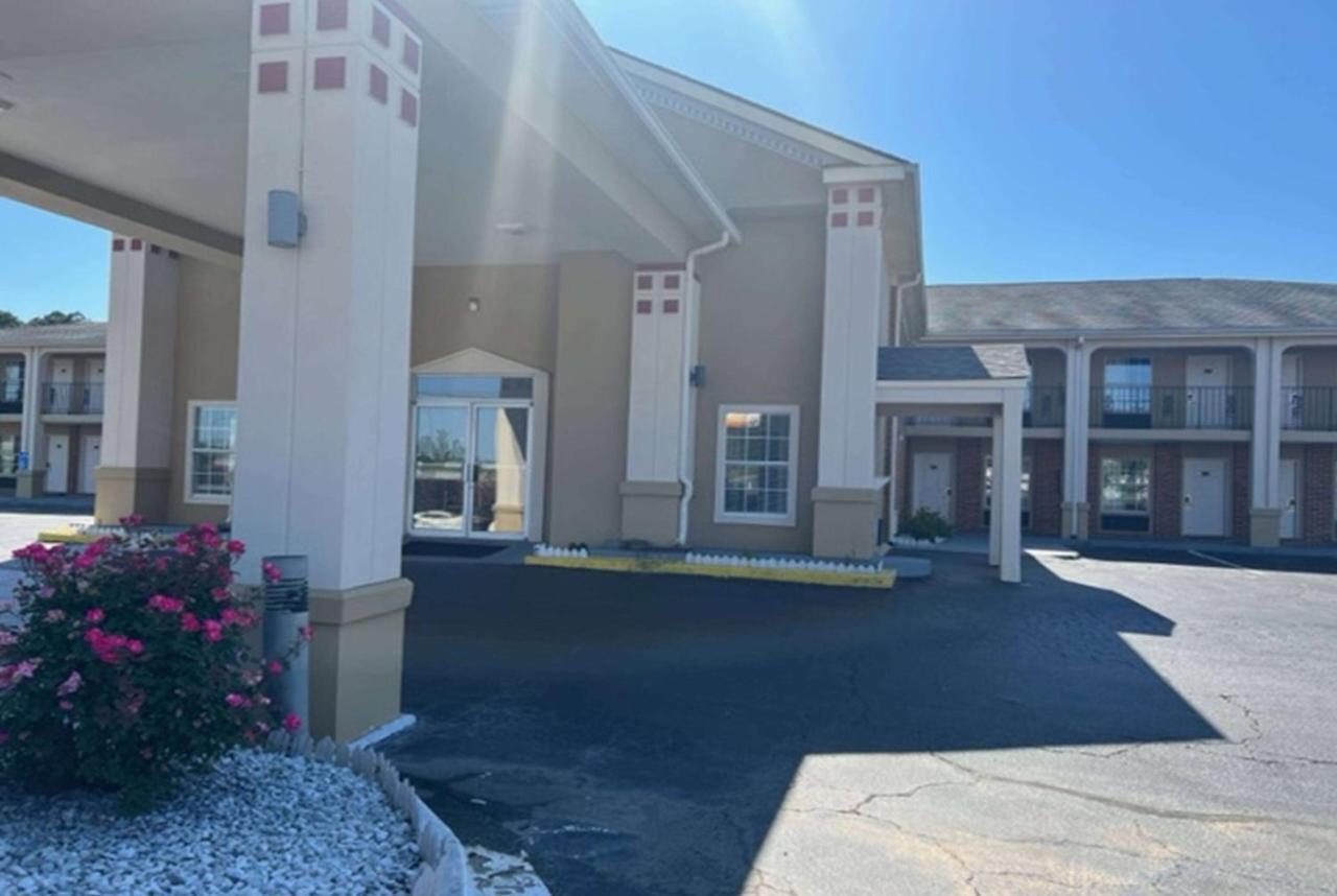 Super 8 By Wyndham Covington Ξενοδοχείο Εξωτερικό φωτογραφία