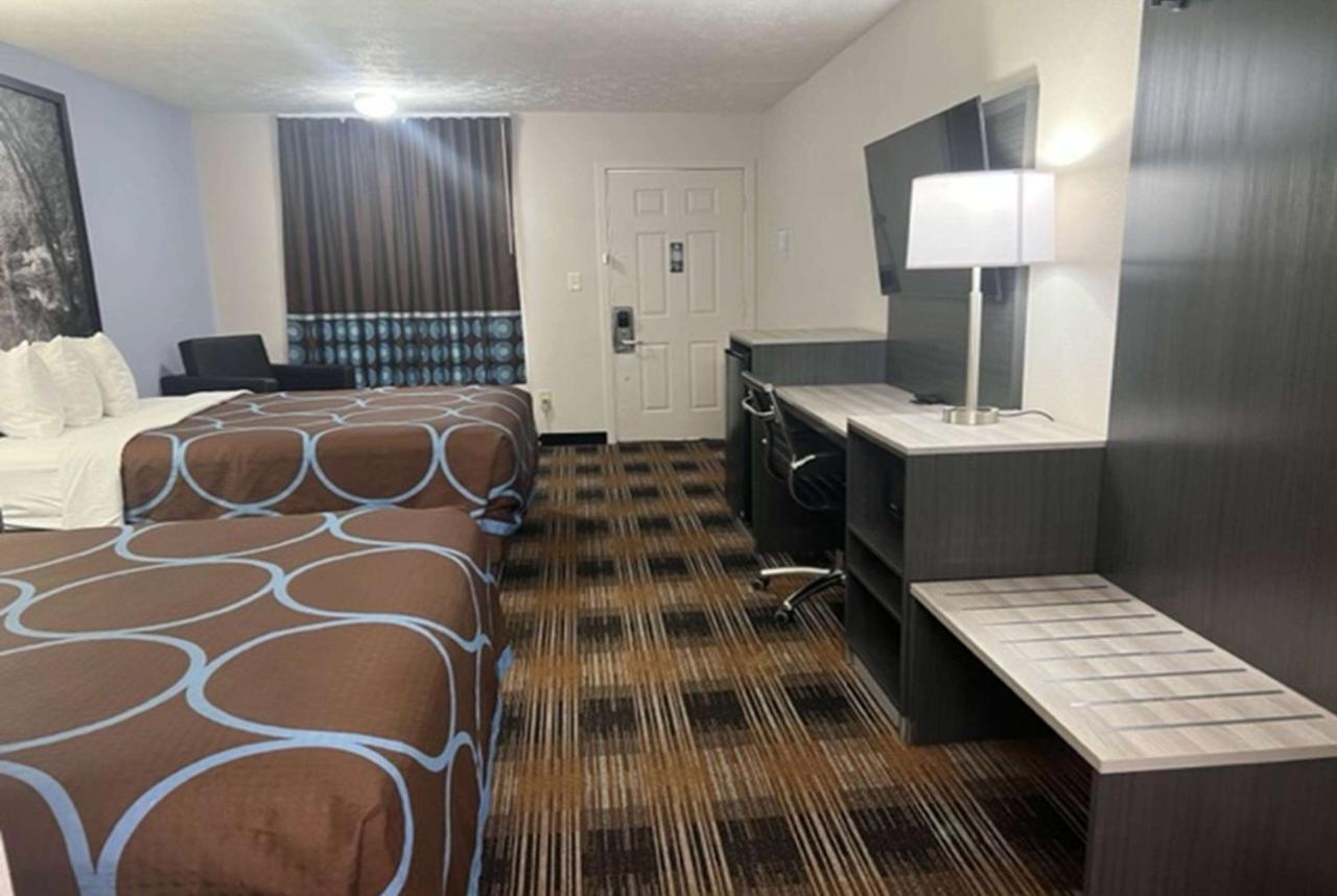 Super 8 By Wyndham Covington Ξενοδοχείο Εξωτερικό φωτογραφία